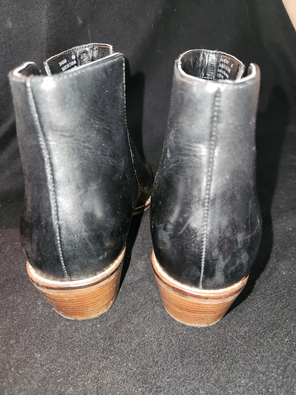 Cole Haan Black Leather Chukka Boots with Tan Welt #425